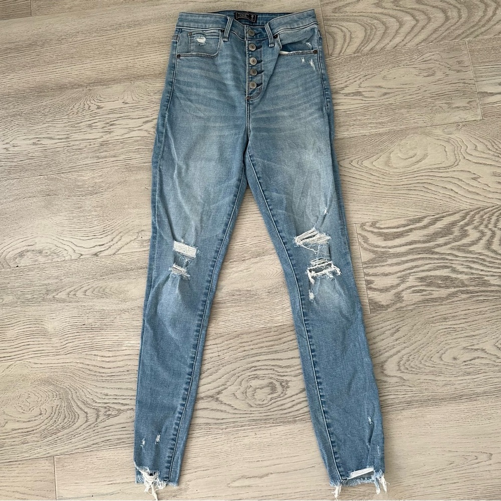 Abercrombie & Fitch High Rise Super Skinny Ankle